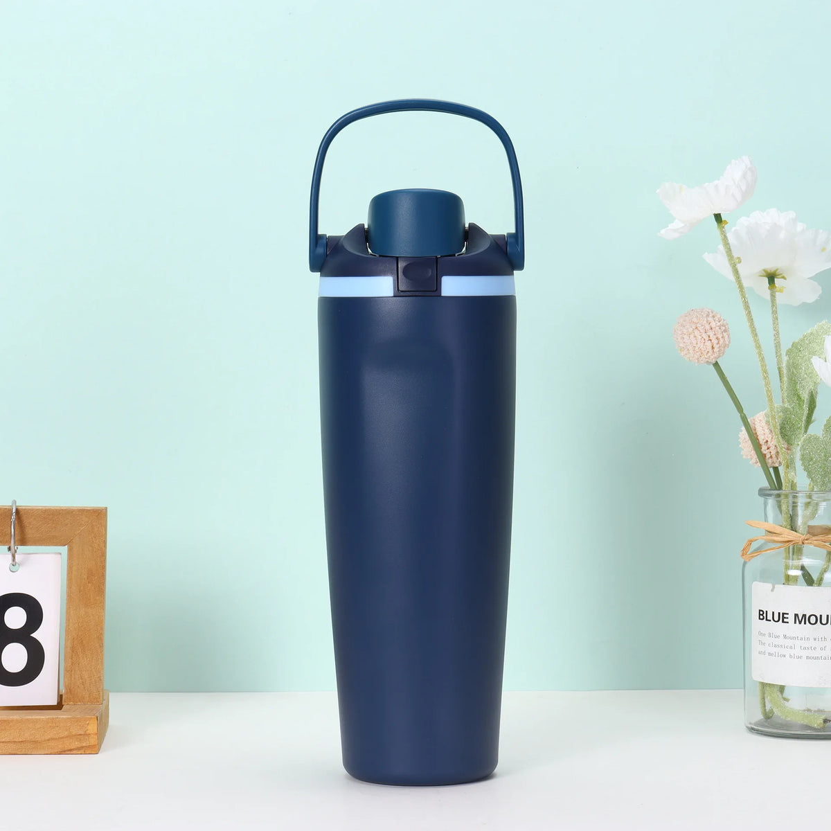 Botella de Agua Aislada con Bombilla, Termo de Doble Pared, Antiderrame, Bebidas Frías/Calientes, Ideal para Gimnasio, Oficina, Camping y Viajes